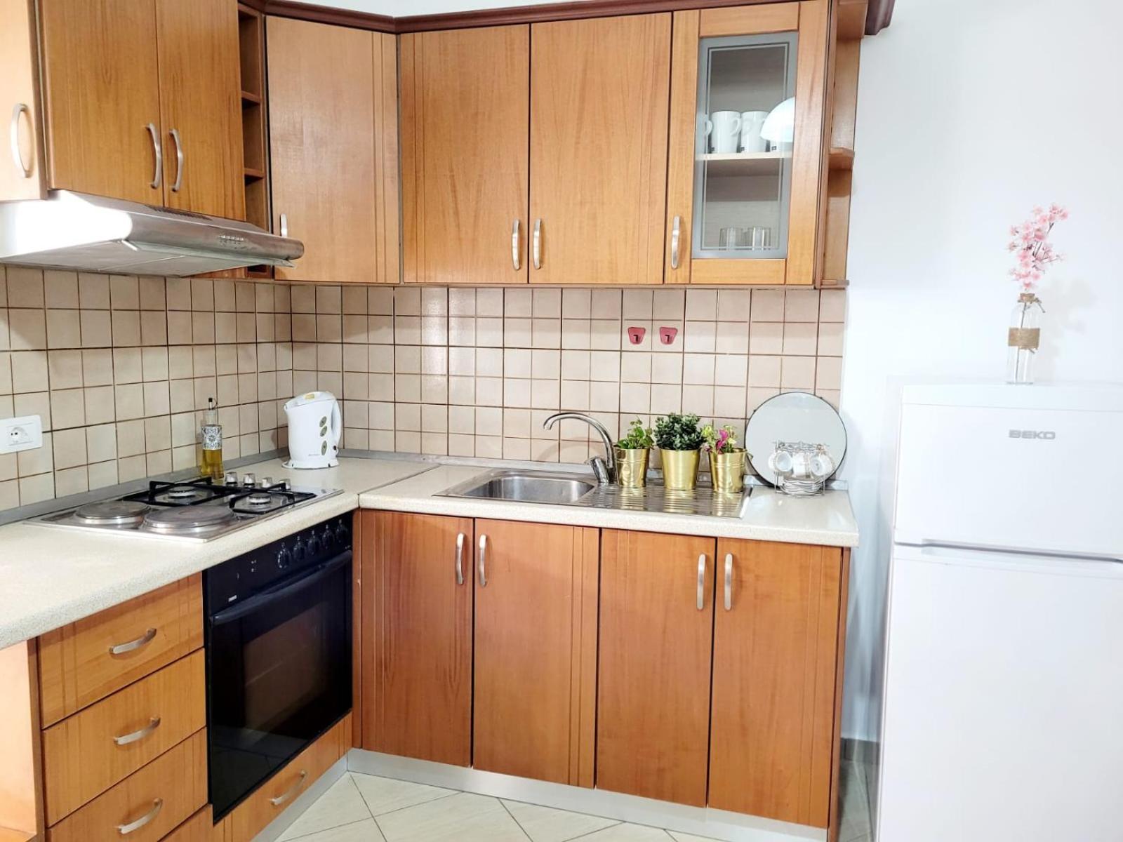 Koreta Apartment Vlorë エクステリア 写真